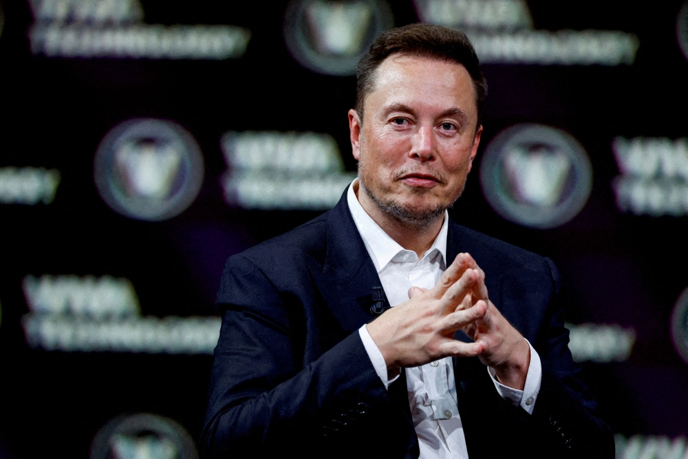 wsj-report-says-elon-musk-borrowed-us$1b-from-spacex-in-same-month-of-twitter-deal